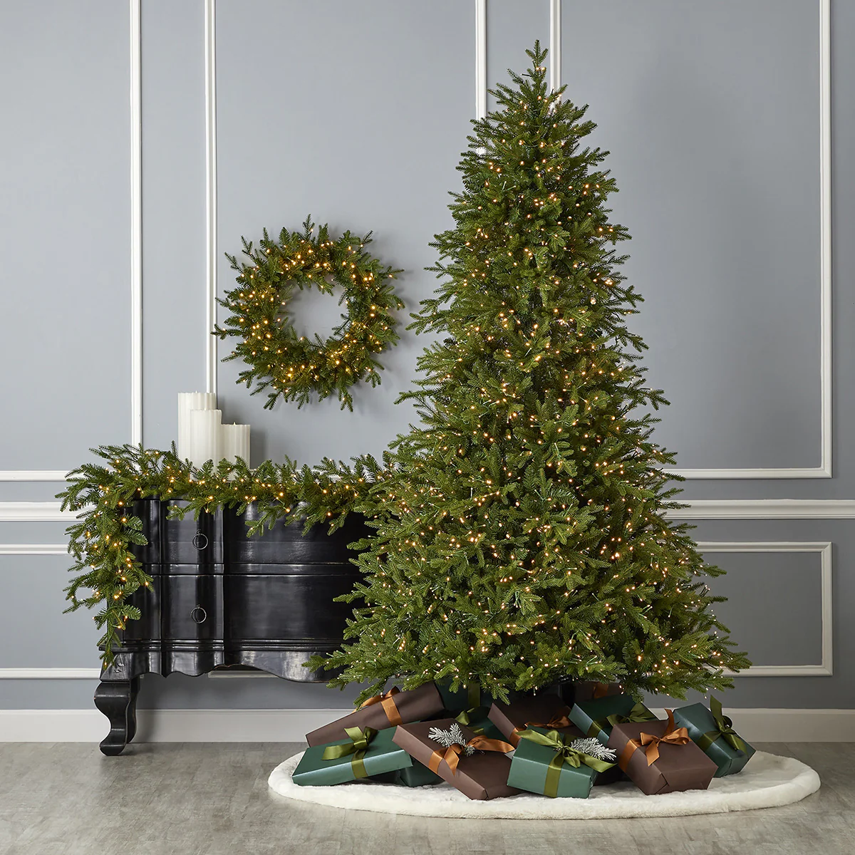 7.5' Pine Christmas Tree